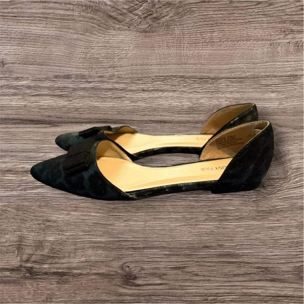 JustFab Elegant Black and Silver Pointed Flats Maddie size 8 NEW